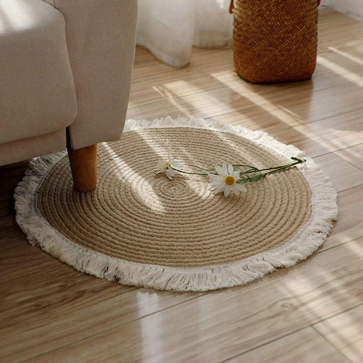 Braided Tassel Jute Accent Rug